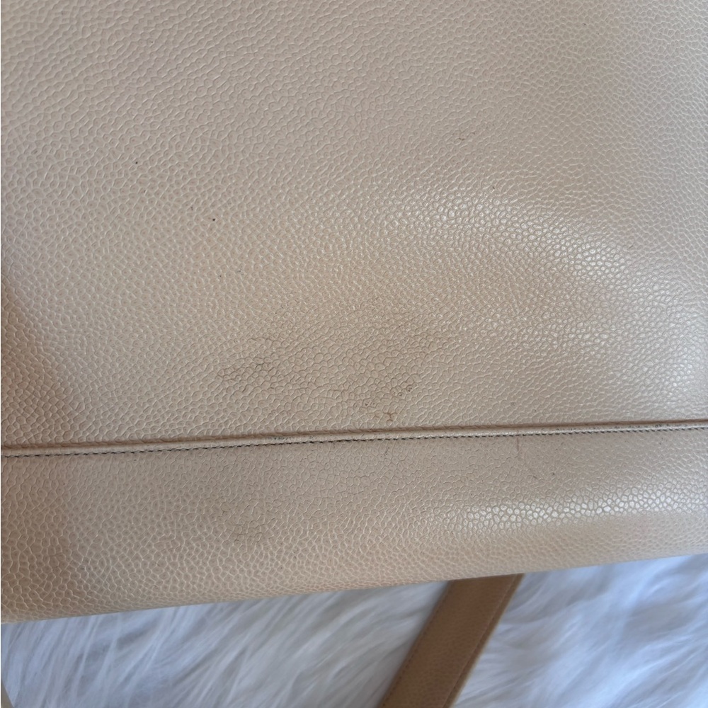 AUTHENTIC CHANEL beige caviar 24k gold vintage executive tote - Picture 3 of 16
